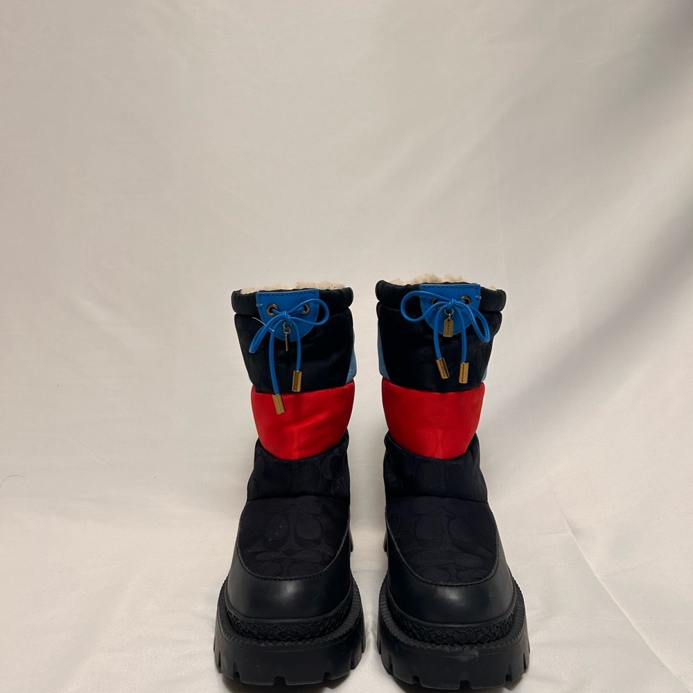 COACH WINTER BOOTS! - Picture 6 of 11